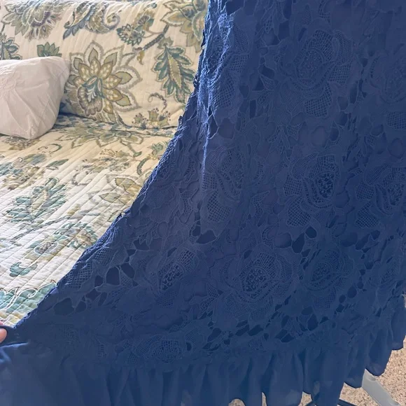 Lulu's Navy Lace Midi Dress - Picture 4 of 8